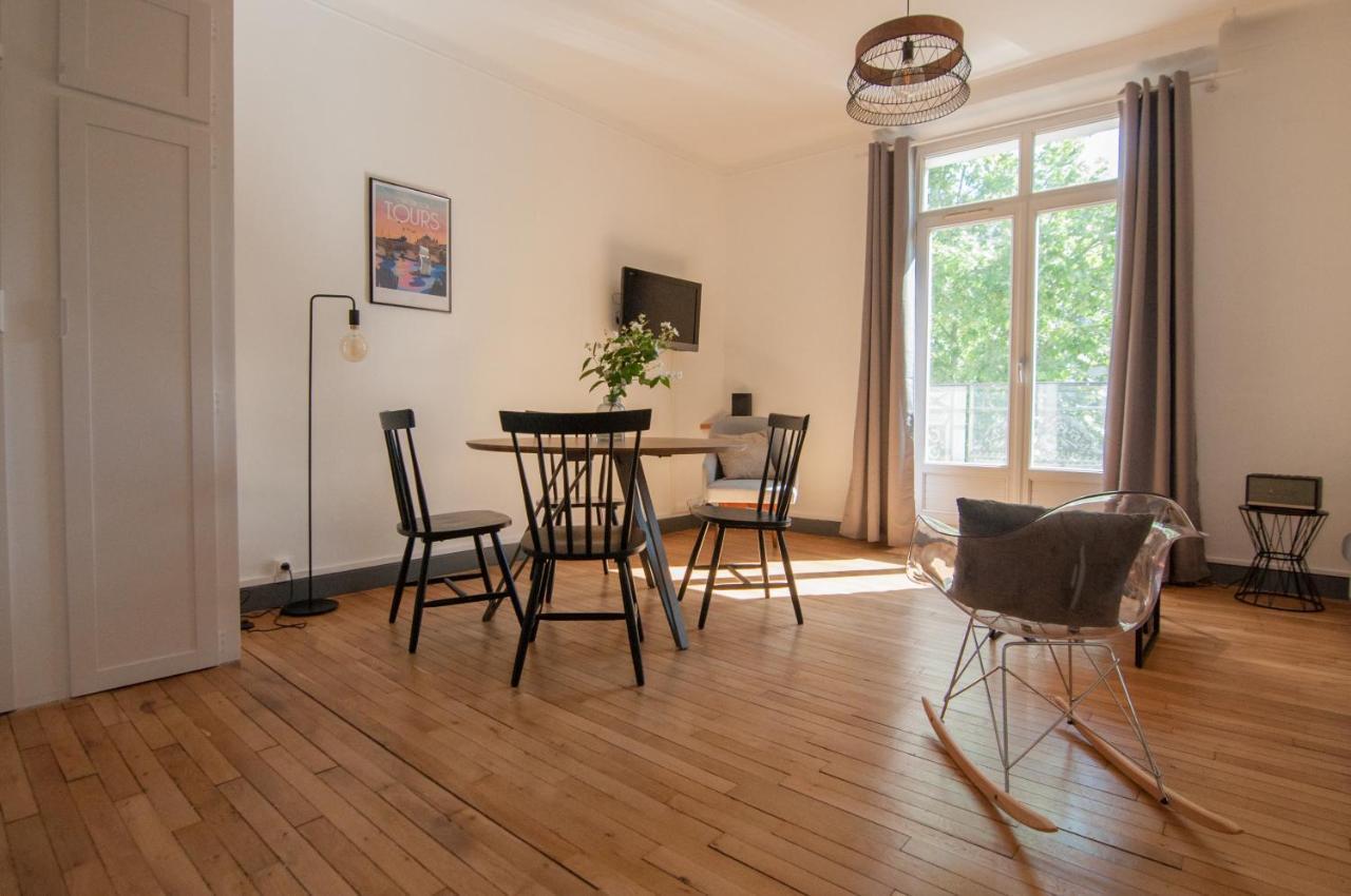 Bel Appartement Tours Centre 2 Chambres, 6 Pers "Pied-A-Tours" Экстерьер фото